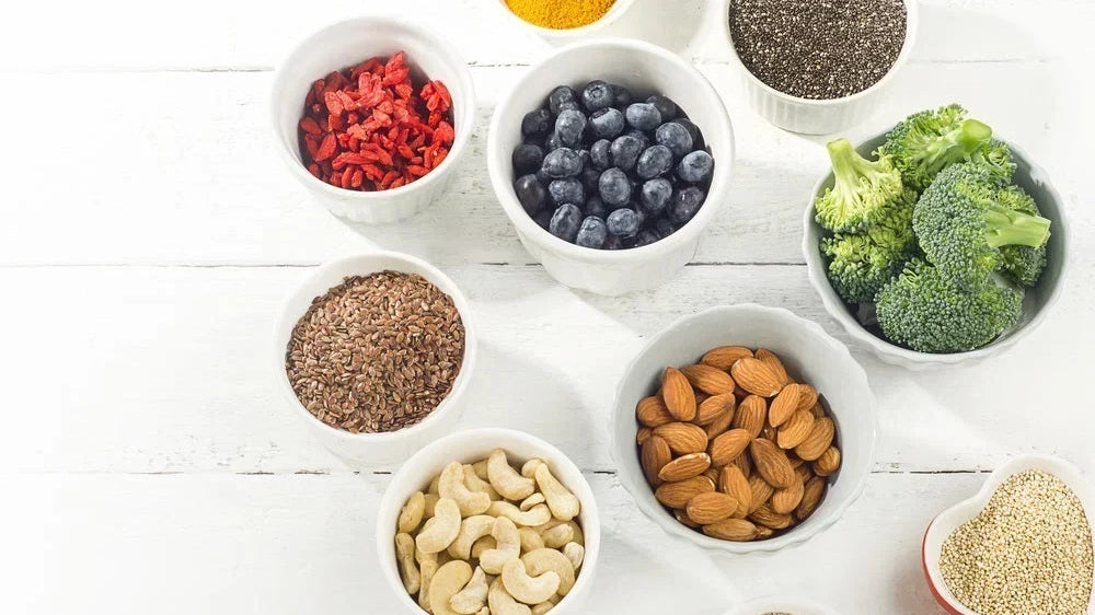 Manger sain avec son enfant : ce que les super-aliments apportent vraiment