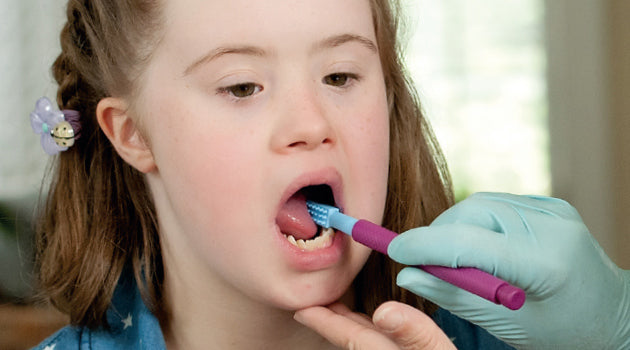Massage buccal et oralité alimentaire : comment stimuler le corps pour aider un TOA